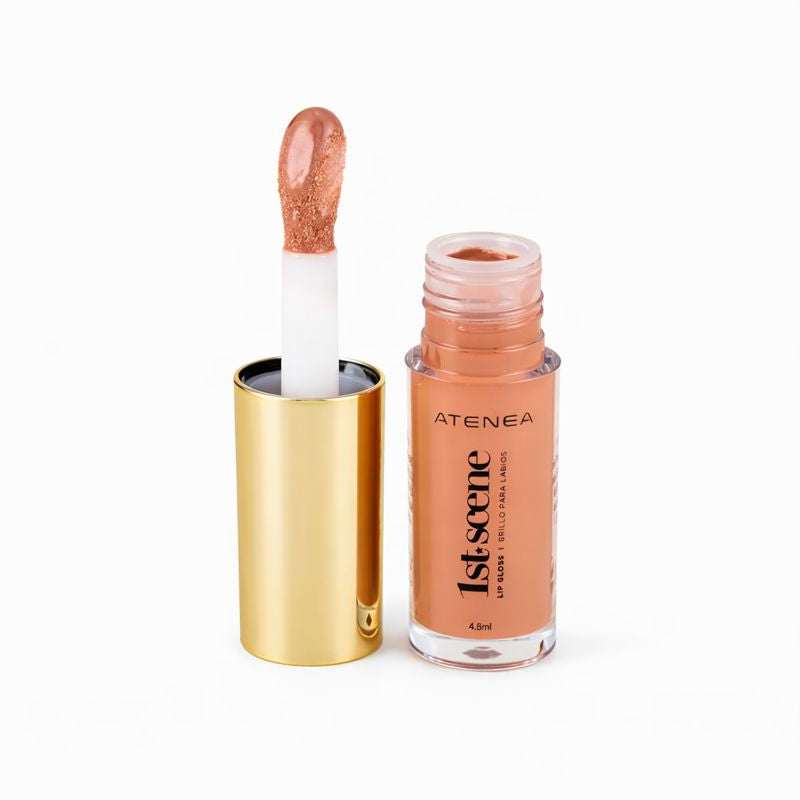 Lip Gloss Atenea 1st Scene