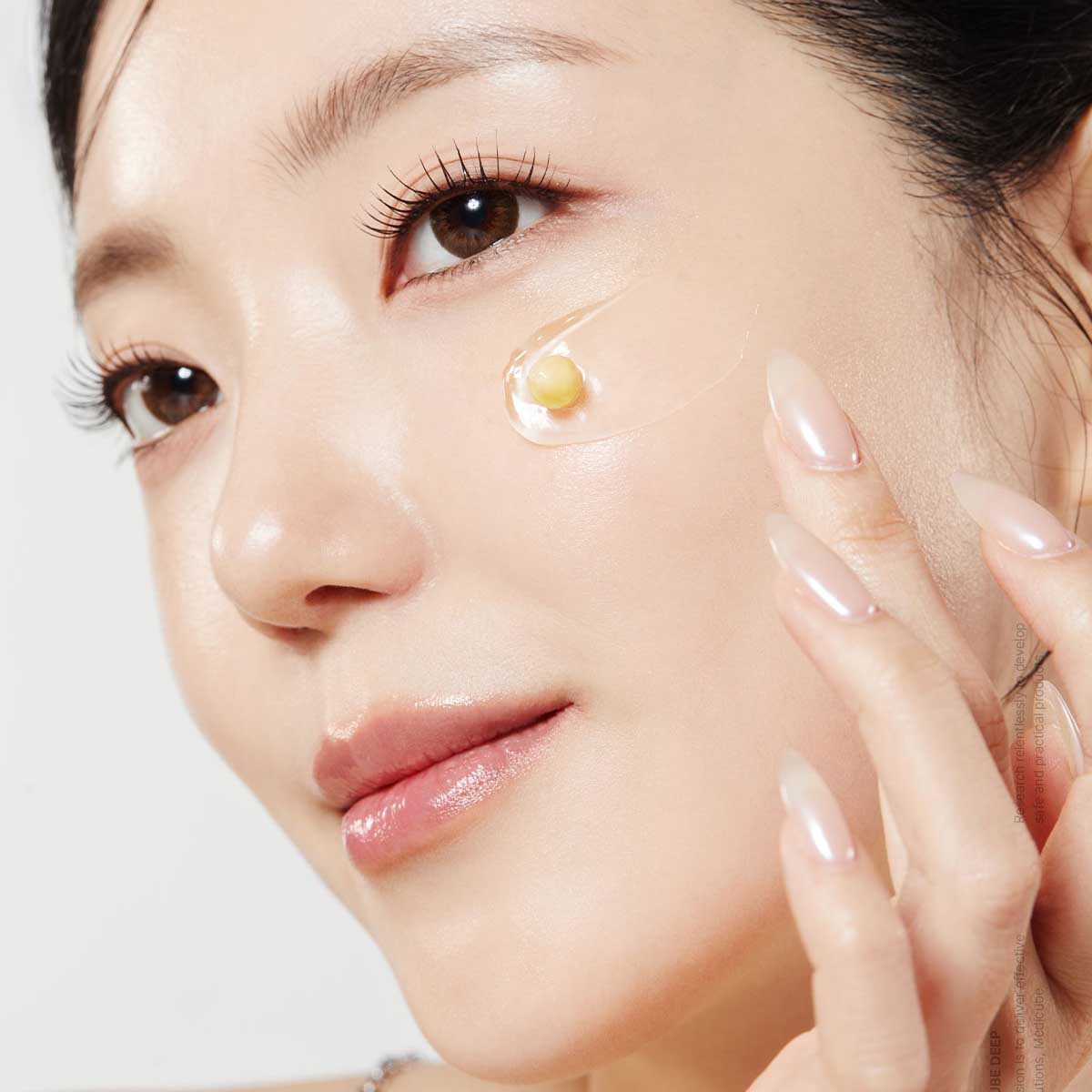 Crema Deep Vita C Capsule Cream Medicube