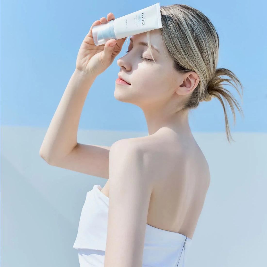 Protector Solar Water Sun Serum Hialucica SKIN1004